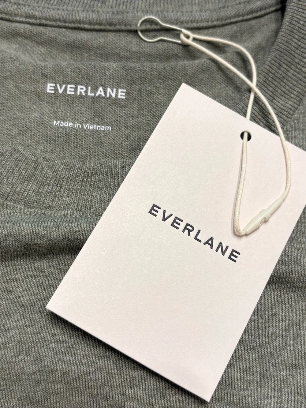 EVERLANE Organic Cotton Pocket Tee Shirt - Picture 3 of 7